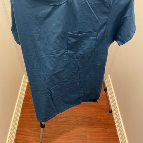 Light blue - Picture 2 of 5